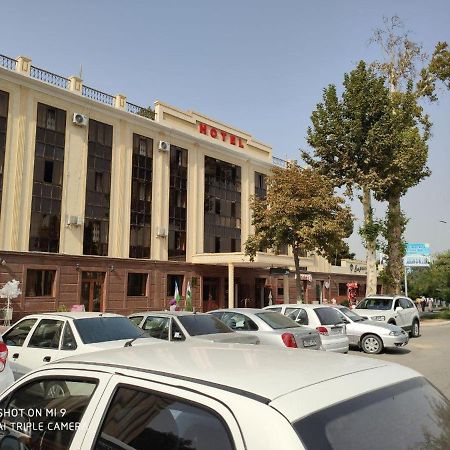 Hotel Kokand Buitenkant foto