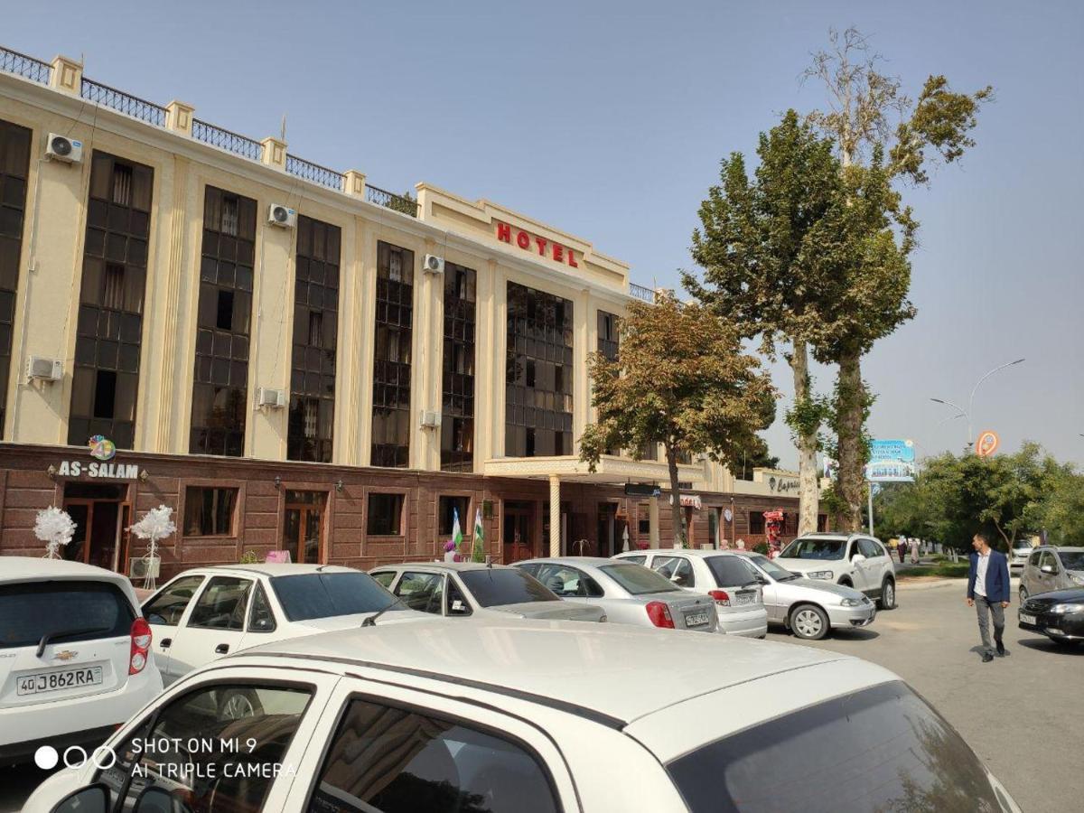 Hotel Kokand Buitenkant foto